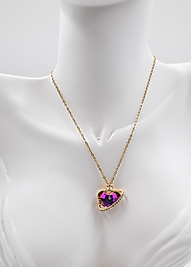 pembe taşlı kalp desenli çelik kolye