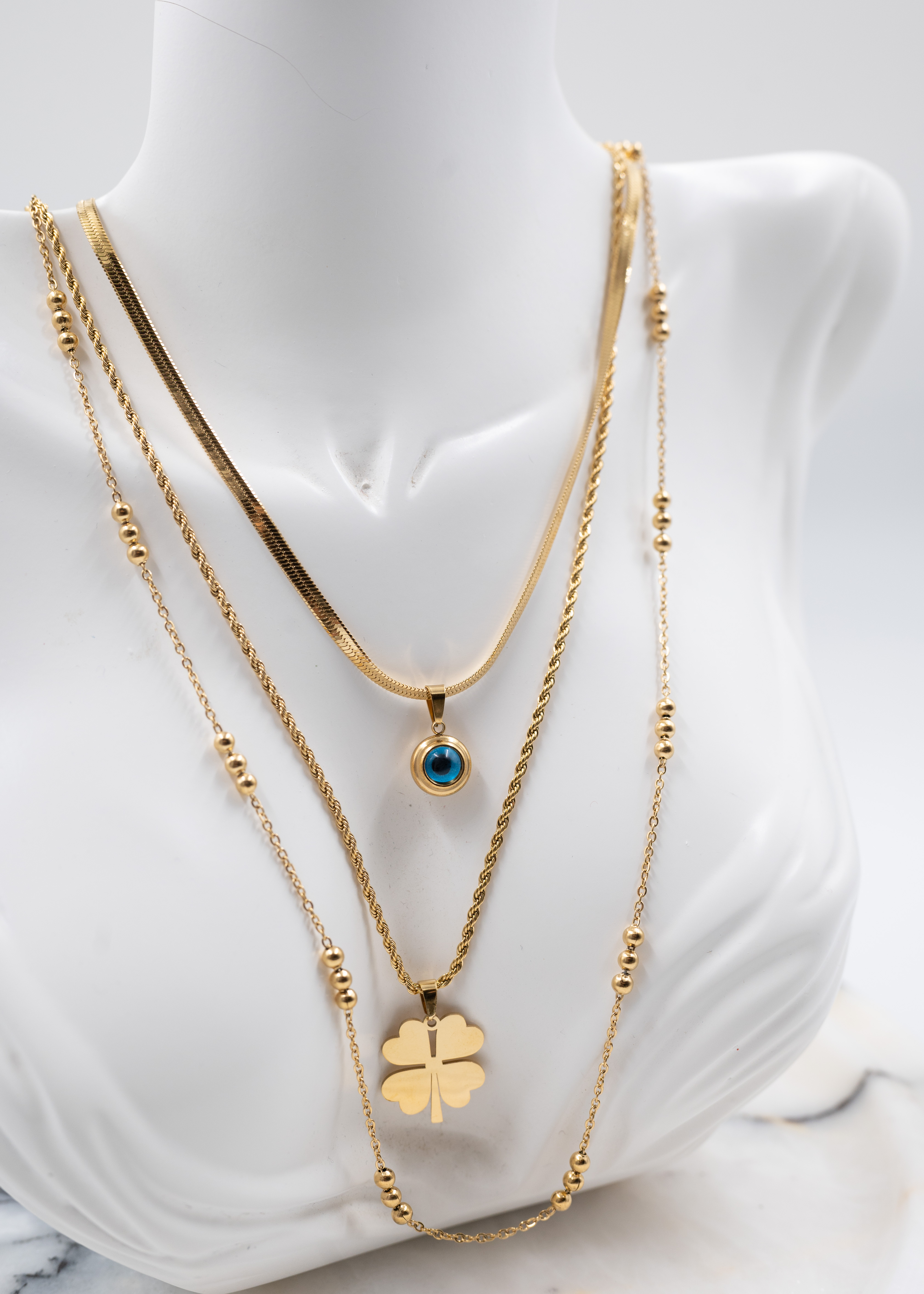 3'lü İtalyan Zincir Yonca Figürlü Nazar Boncuk Detaylı Çelik Kolye