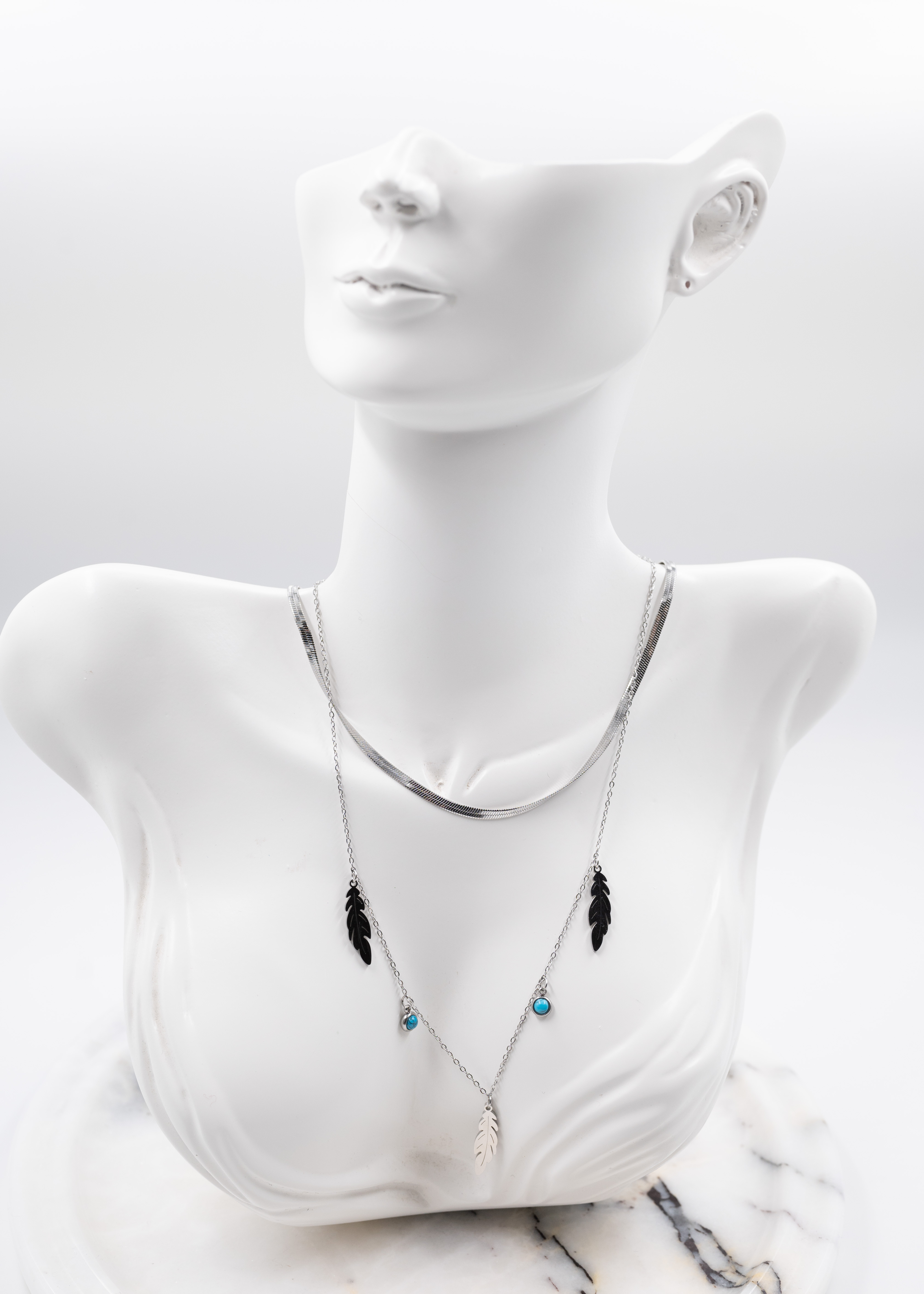 2 li gümüş yaprakli çelik kolye